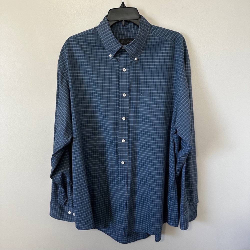 Classic Brooks Brothers Blue Checkered Shirt Size Large / LN